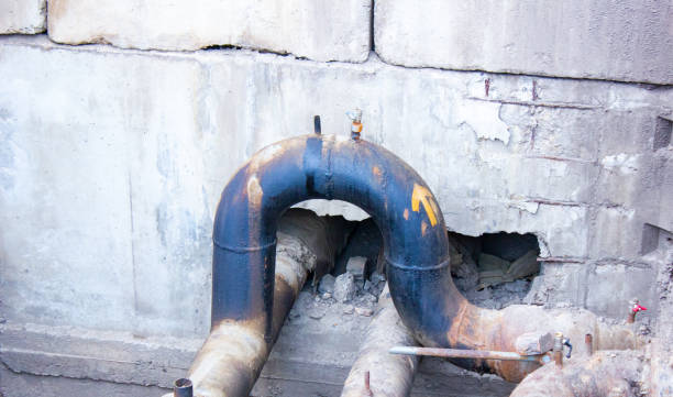 Water damage restoration process in Waianae, HI